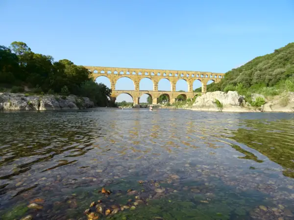 Le Pont du Gard au-dessus du Gardon