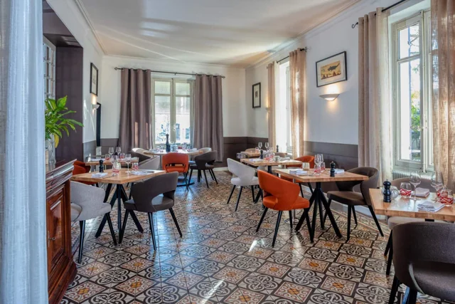 La salle du restaurant La Table de Sorgues